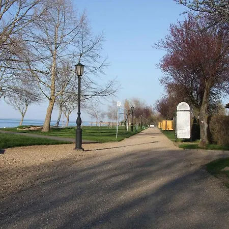 Platan Garden & - Volt Platan Appart hôtel Zamárdi