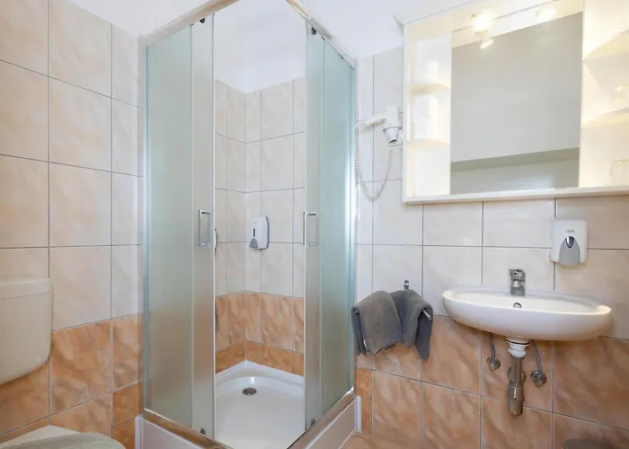 Apartmanhotel Platán