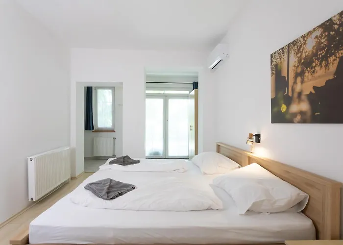 Aparthotel Platán